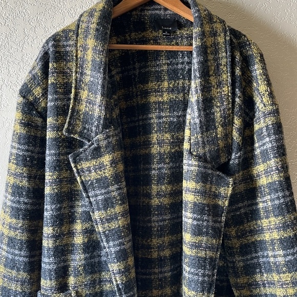 VICI Plaid Overcoat - Picture 5 of 7
